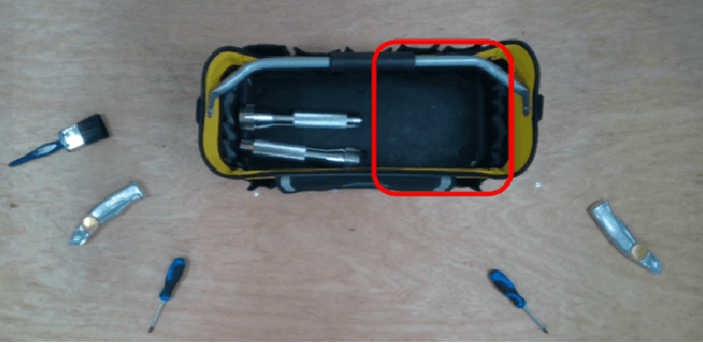 Figure 4 for A Methodology for Approaching the Integration of Complex Robotics Systems Illustrated through a Bi-manual Manipulation Case-Study