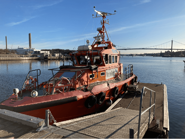 Figure 1 for Are we ready for beyond-application high-volume data? The Reeds robot perception benchmark dataset