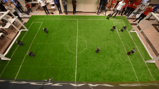 Figure 1 for Planning to Score a Goal in Robotic Football with Heuristic Search